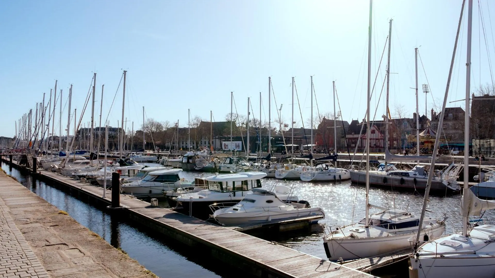 Apartment Appartement Sur Le Port De Vannes